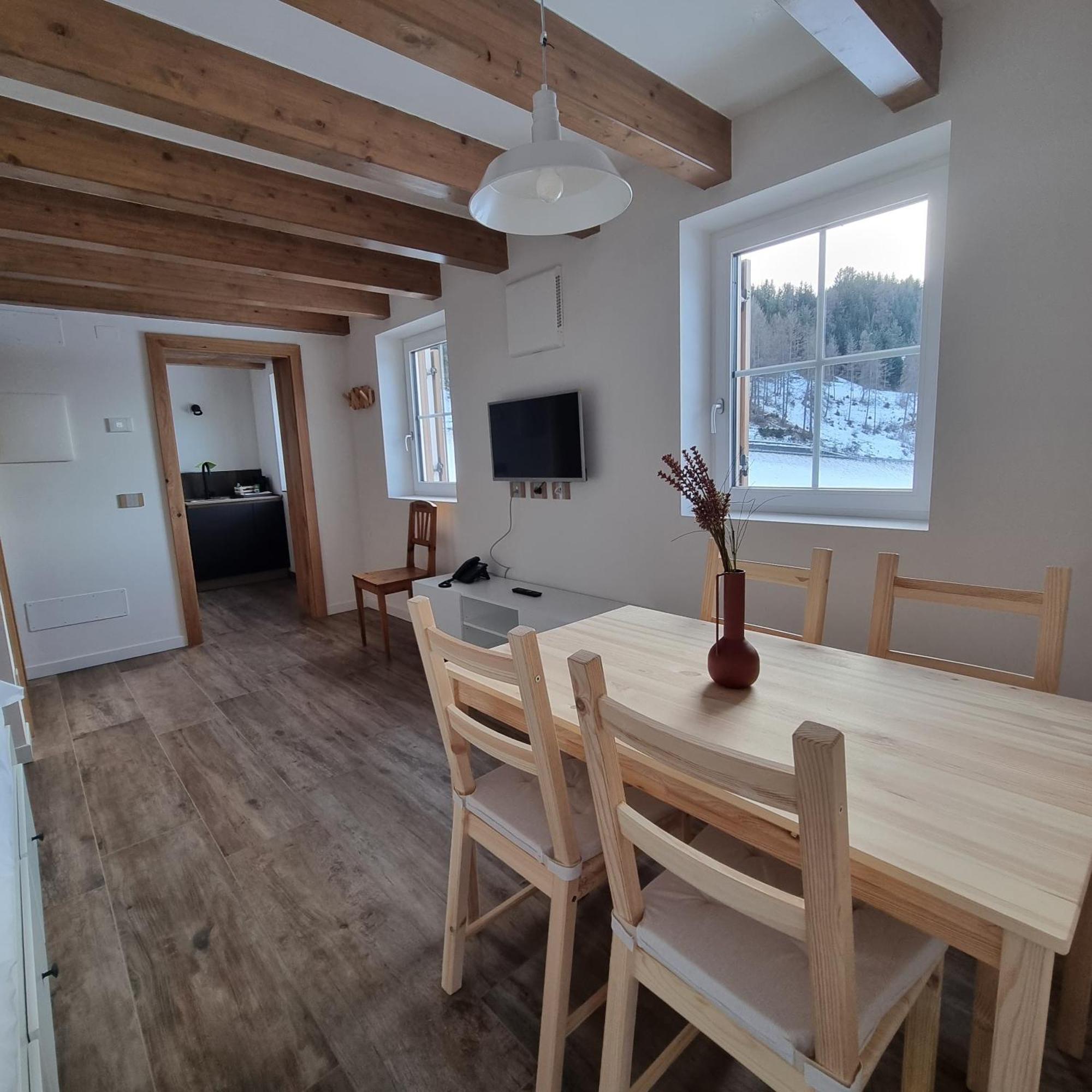 Residence Geisler Funes Funes  Ngoại thất bức ảnh